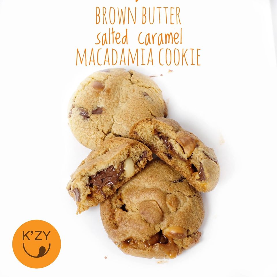 Brown Butter Salted Caramel Macadamia Cookie