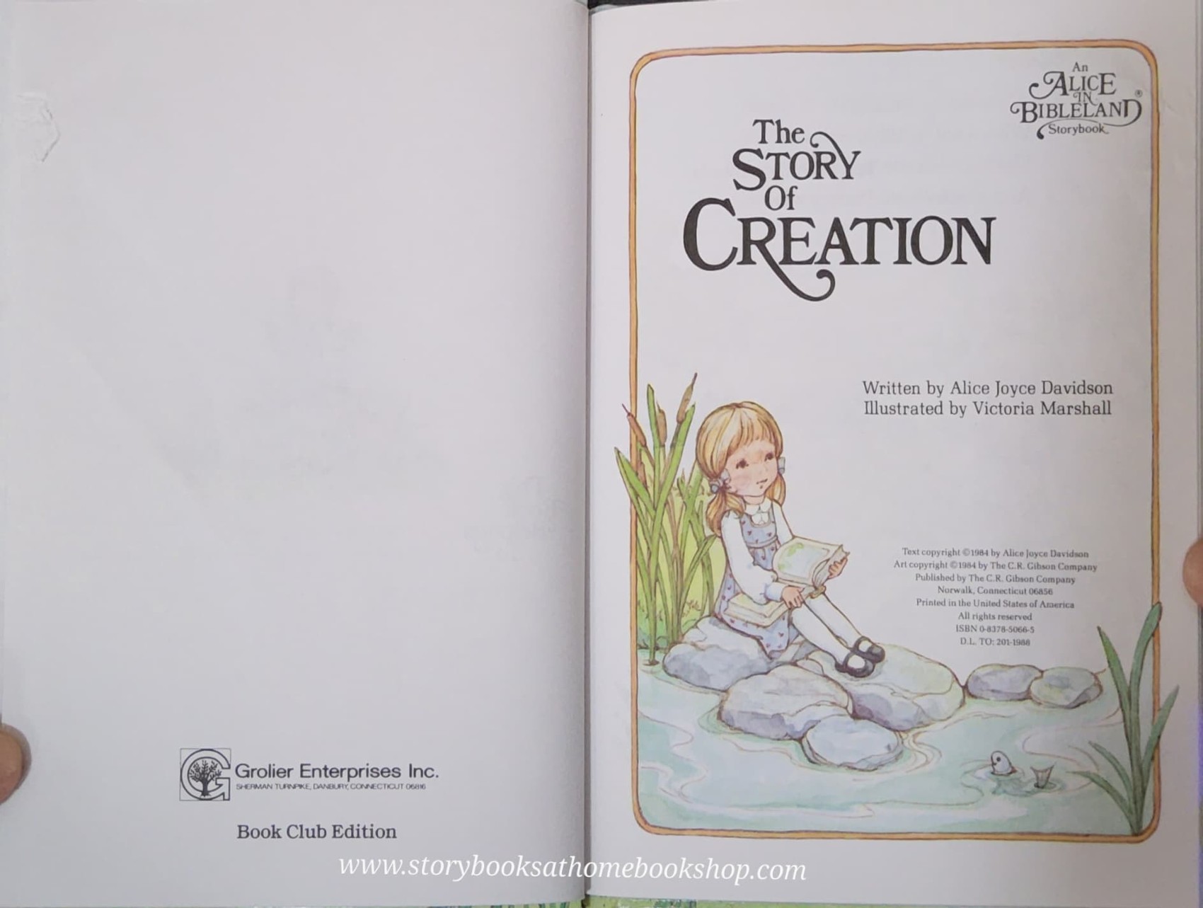 หนังสือนิทานปกแข็ง ** 🍅🍓AN ALICE IN BIBLELAND STORYBOOK:THE STORY OF CREATION