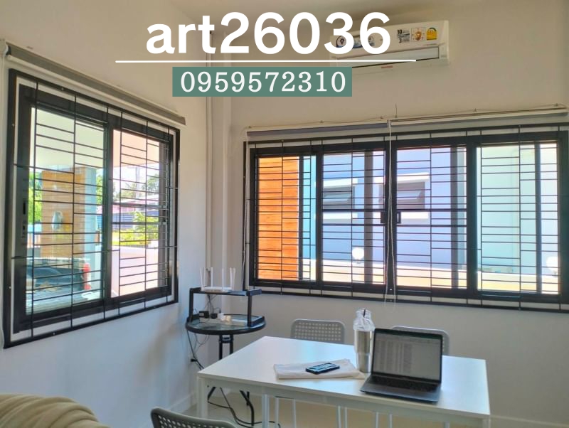 เหล็กดัด สไตล์โมเดิร์น สีดำ