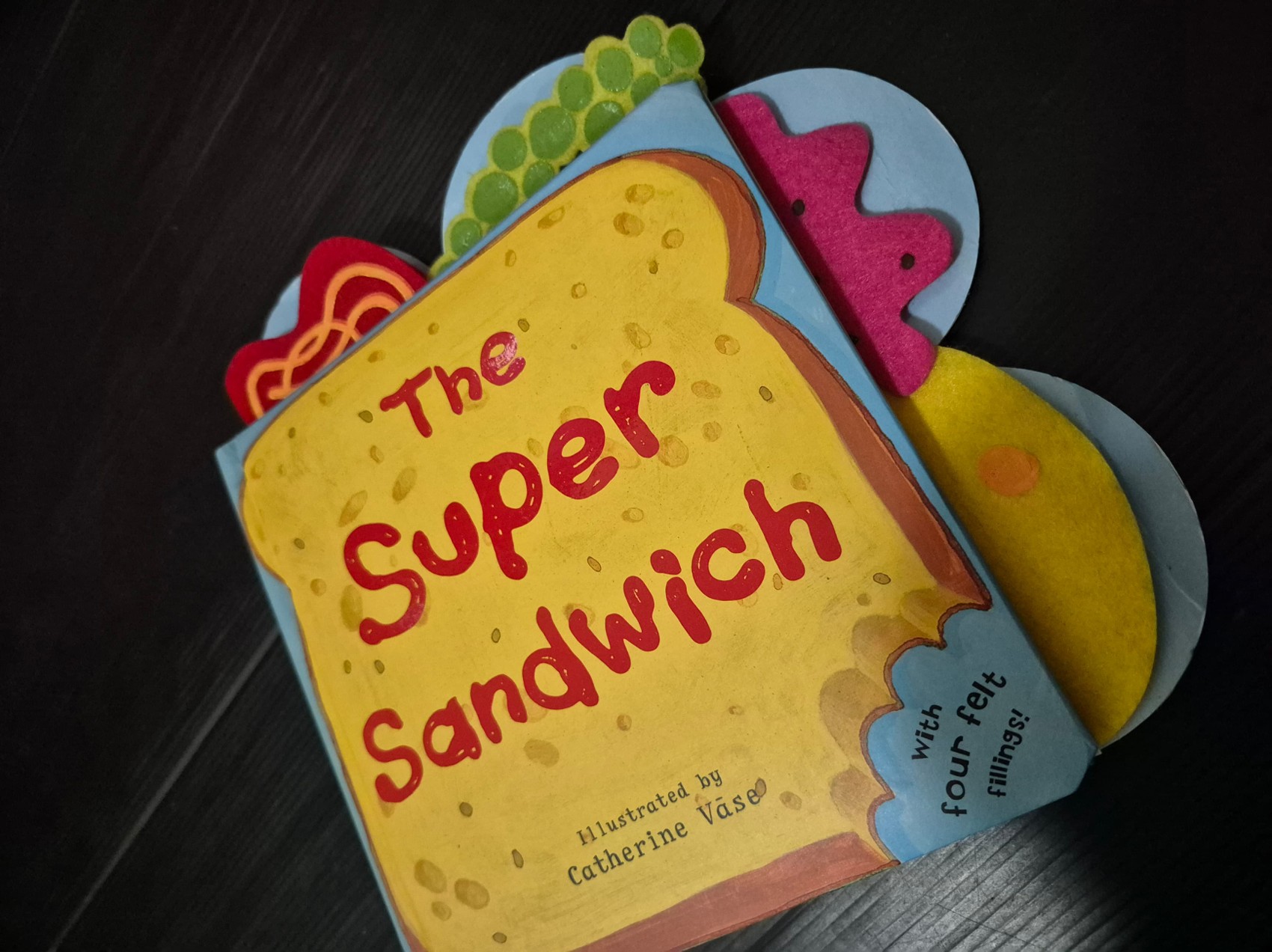 BOARD BOOK** 🍅🍅THE SUPER SANDWICH
