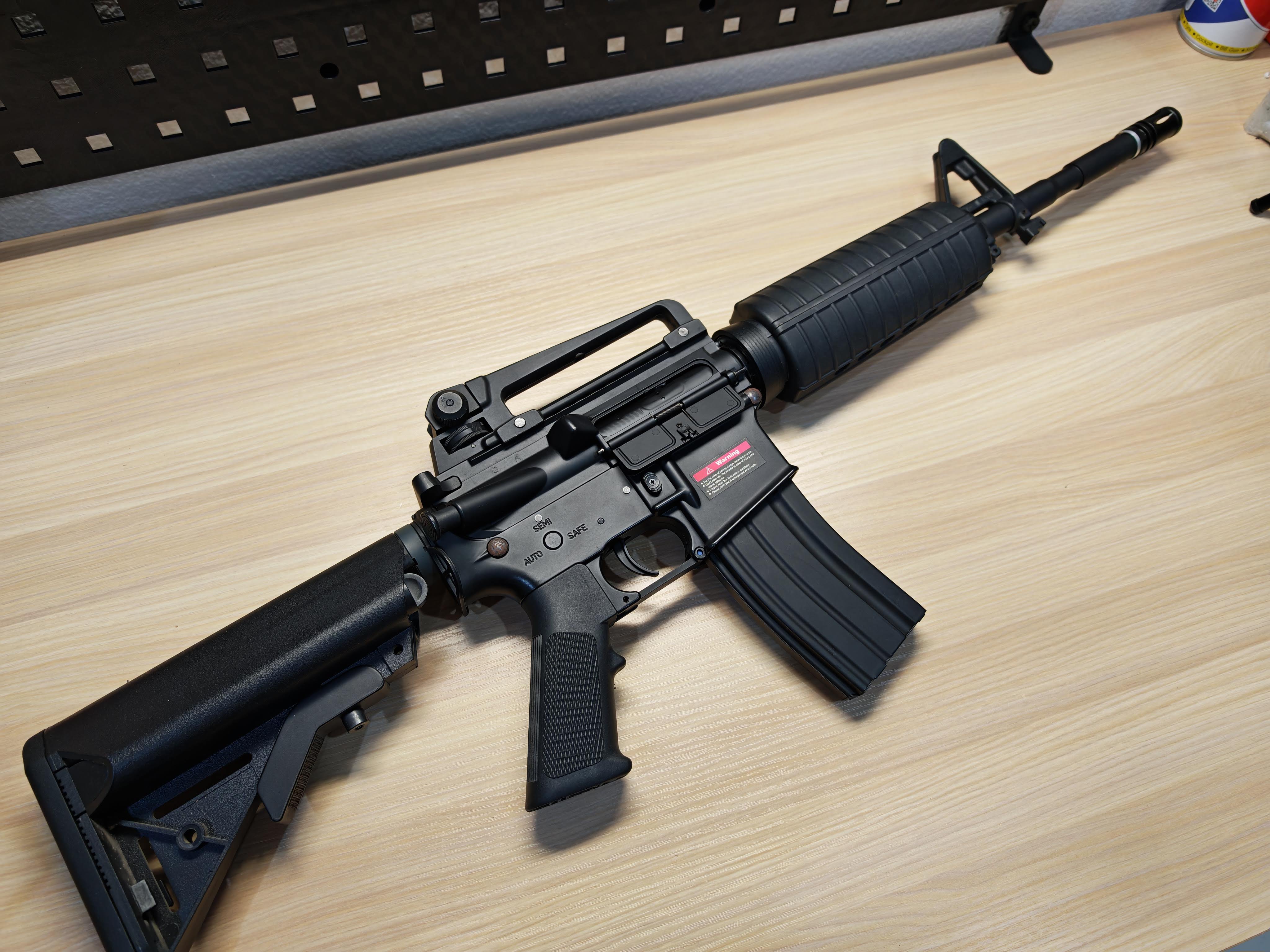 E&C 701 Colt M4A1 บอดี้โลหะ เรียกมือ1 ยังได้ AEG BB Gun บีบีกัน Airsoft Gun ปืนอัดลม ปืนยาวไฟฟ้า มือสอง