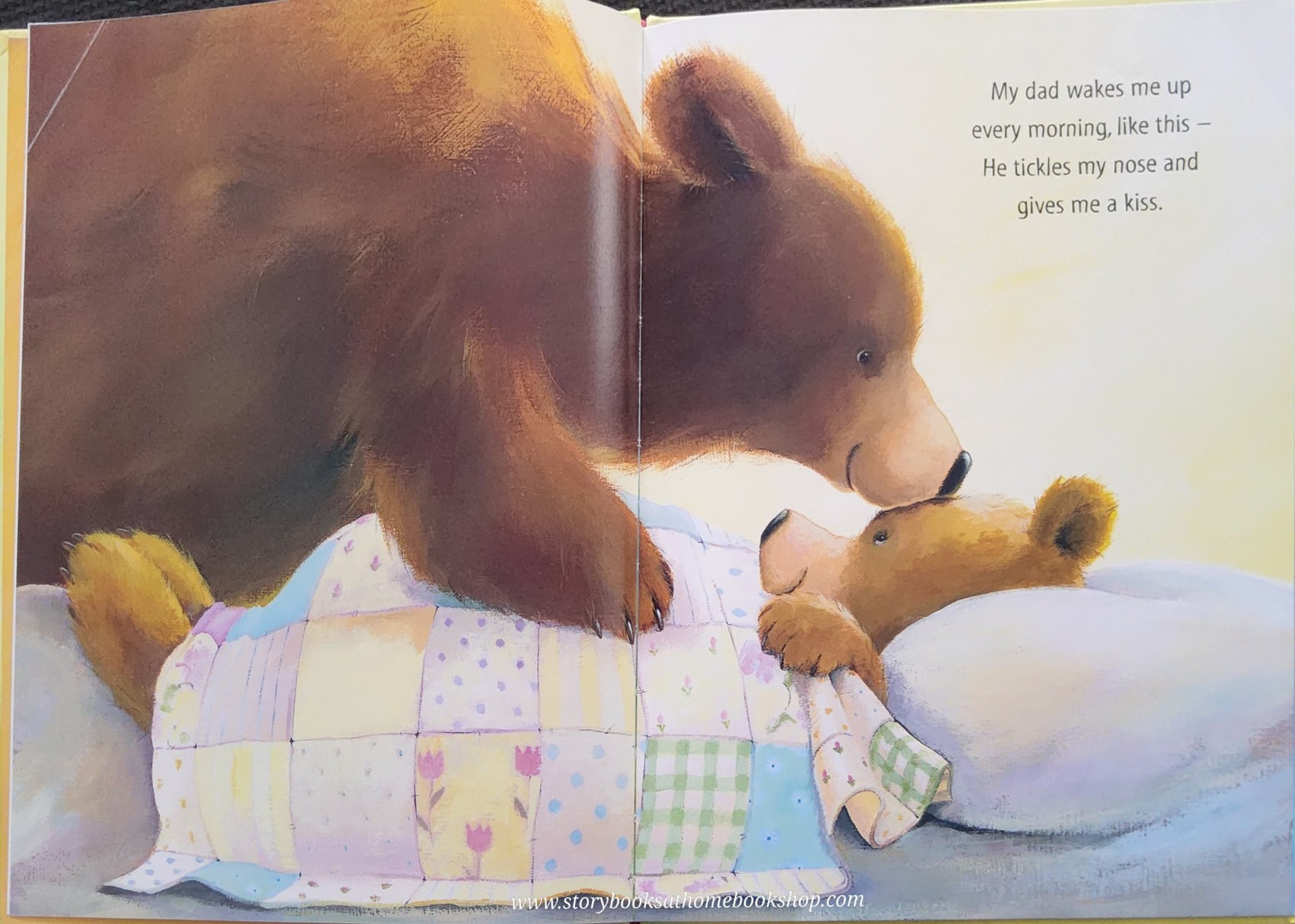 หนังสือนิทานปกแข็ง ** 🍅🍓ME AND MY DAD! BY ALISON RITCHIE