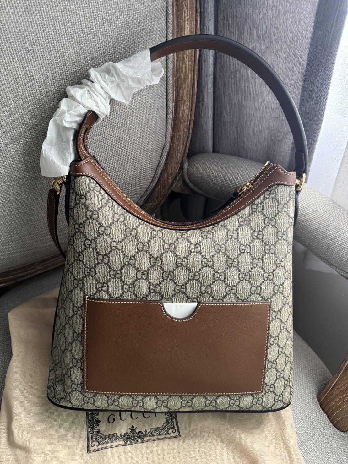 New Gucci hobo รุ่นใหม่ล่าสุด สะพายไหล่ได้ & สะพายข้าง & สะพาย cross คุ้มมากกก☘️ Size 16.5 x 12 นิ้ว