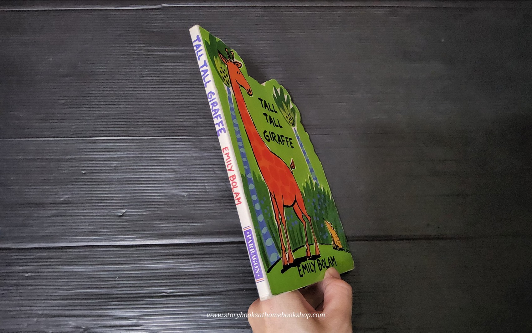 BOARD BOOK** 🍅🍓TALL TALL GIRFFE BY EMILY BOLAM