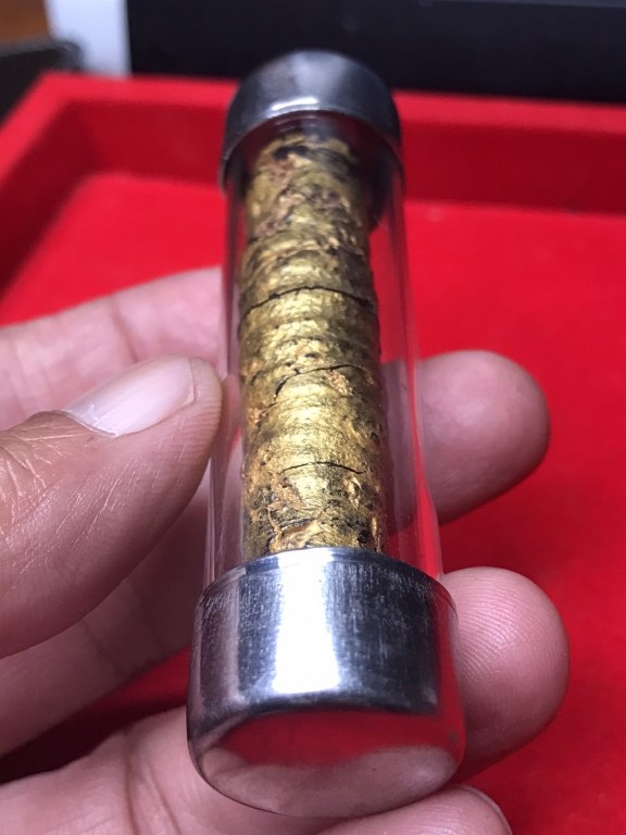 ตะกรุดกาสะท้อน ทาทอง ขาปิ่นโต หลวงปู่ชุ่ม โพธิโก วัดวังมุย