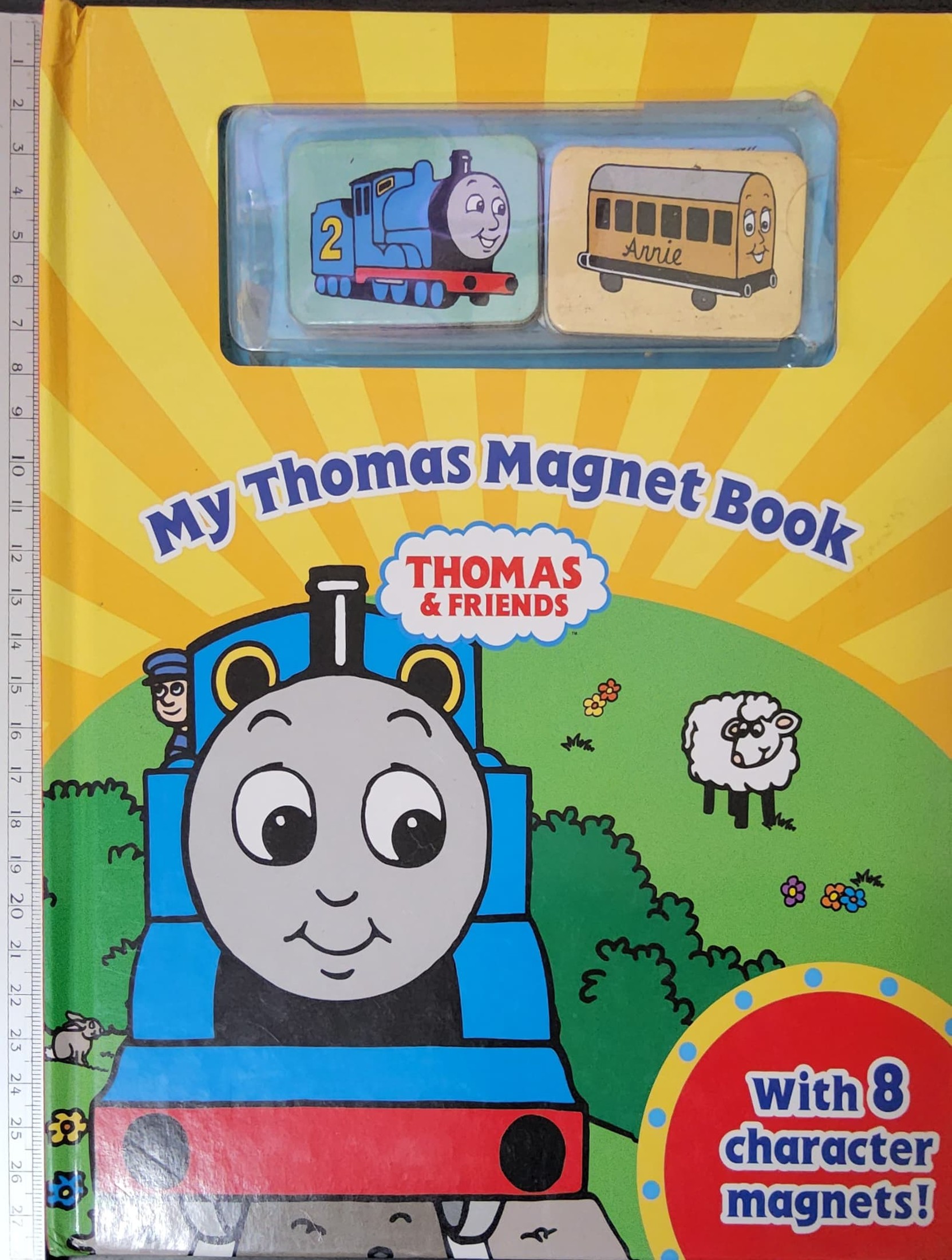 MAGNETS BOARD BOOK ** 🍅🍓MY THOMAS MAGNET BOOK WITH 8 CHARACTER MAGNETS!