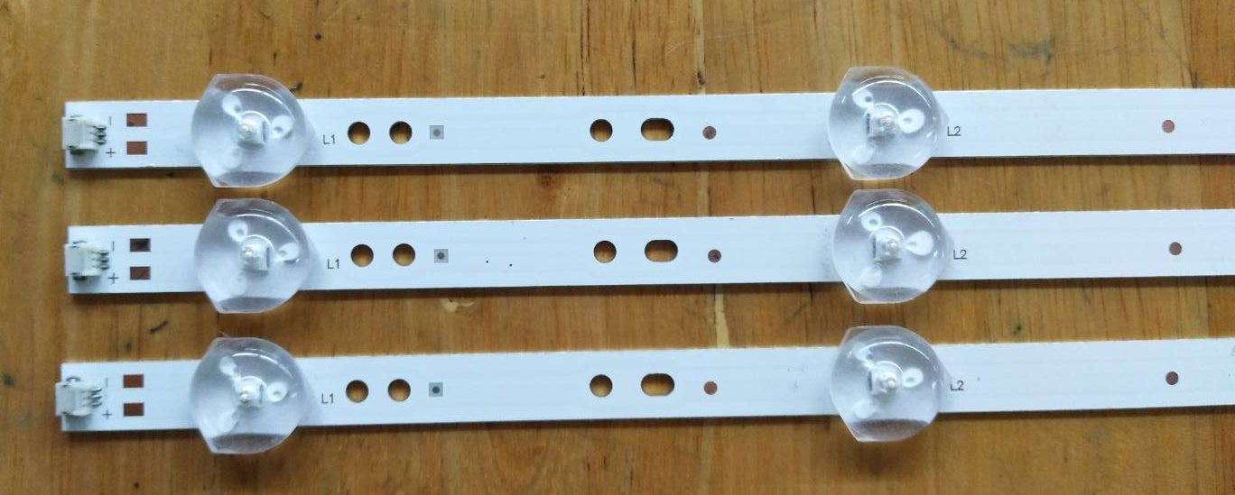 หลอดแบล็คไลท์ 7 LED หลอดแปลง/หลอดทดแทน ใช้กับจอ 29-32นิ้ว ลงได้หลายรุ่น/หลายยี่ห้อ หลอดใช้ไฟ 2.4 ถึง 3 โวลท์