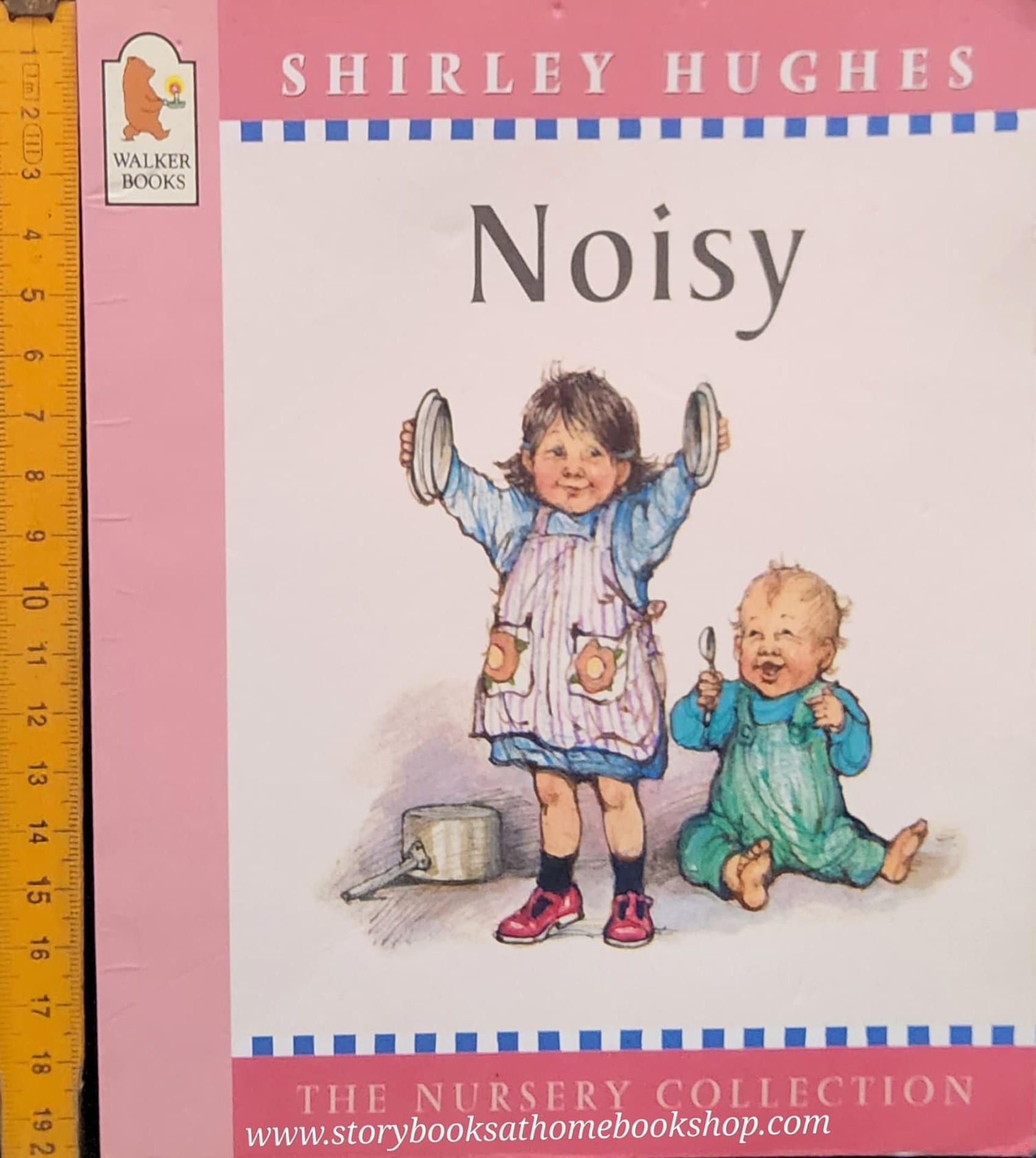 หนังสือนิทานปกอ่อน ** 🍅🍓NOISY BY SHIRLEY HUGHES