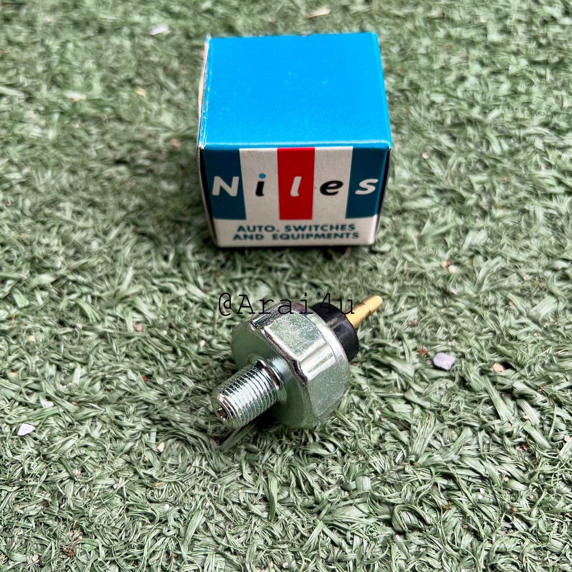NILES สวิทช์น้ำมันเครื่อง ปลั๊กกลม 1ขา