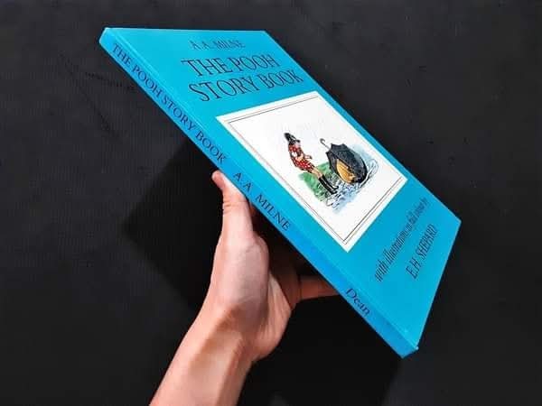 หนังสือนิทานปกแข็ง ** 🍅🍓 A.A MILNE THE POOH STORYBOOK