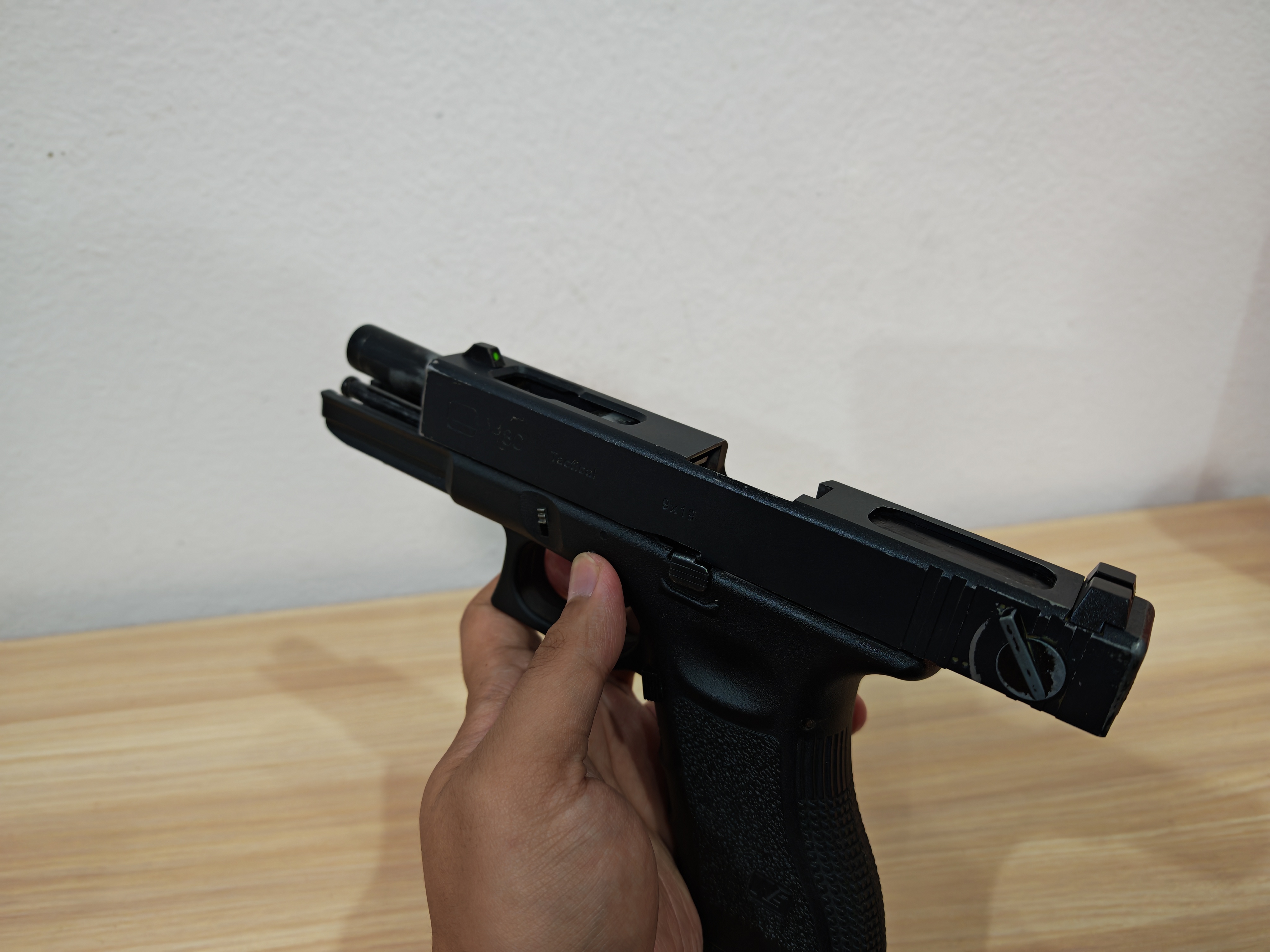 WE G18C Glock18C Gen3 Full Auto ไต้หวัน BB Gun บีบีกัน แบบแก๊ส ปืนอัดลม Airsoft Gun มือสอง