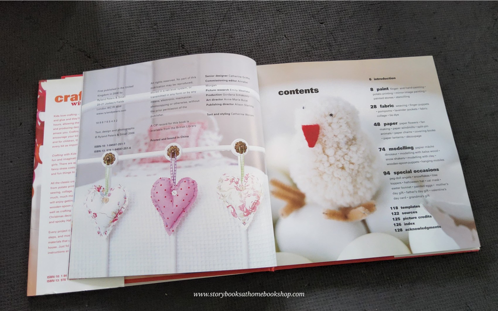 KNOWLEDGE BOOK ** ð
ðCRAFTING creative fun for children aged 3-10