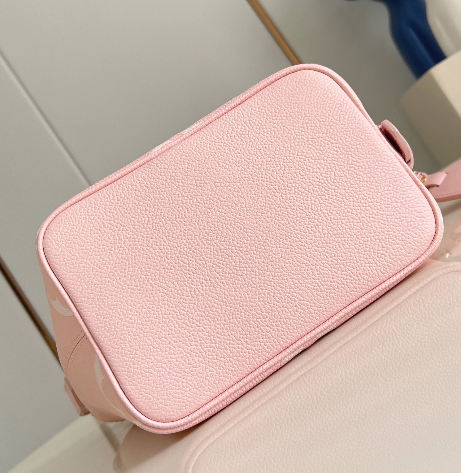 [Pre-order] Louis Vuitton กระเป๋ารุ่น All In BB Bicolor Monogram Empreinte งานเกรด Vip คุณภาพดีที่สุด