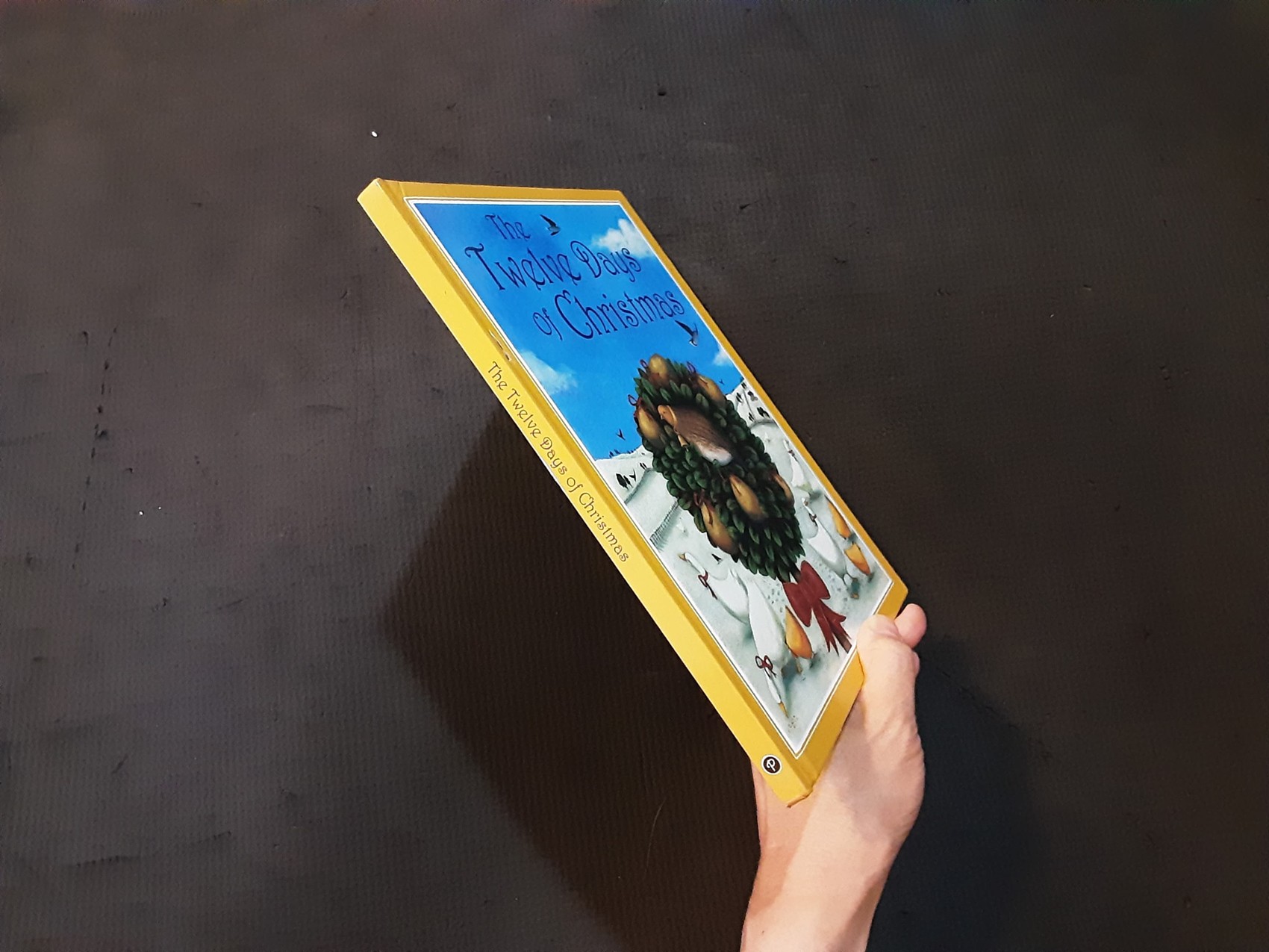 หนังสือนิทานปกแข็ง 🍅🍓THE Twelve Days of Christmas