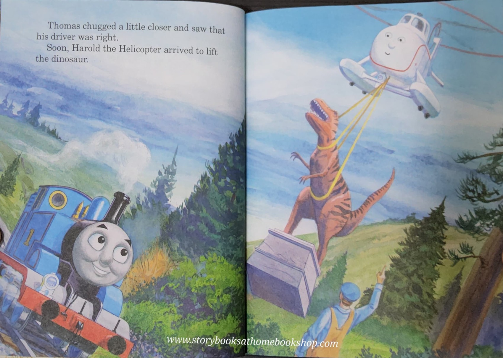 หนังสือนิทานปกแข็ง** 🍅🍅A LITTLE GOLDEN BOOK: THOMAS&FRIENDS: THOMAS AND THE DINOSAURS