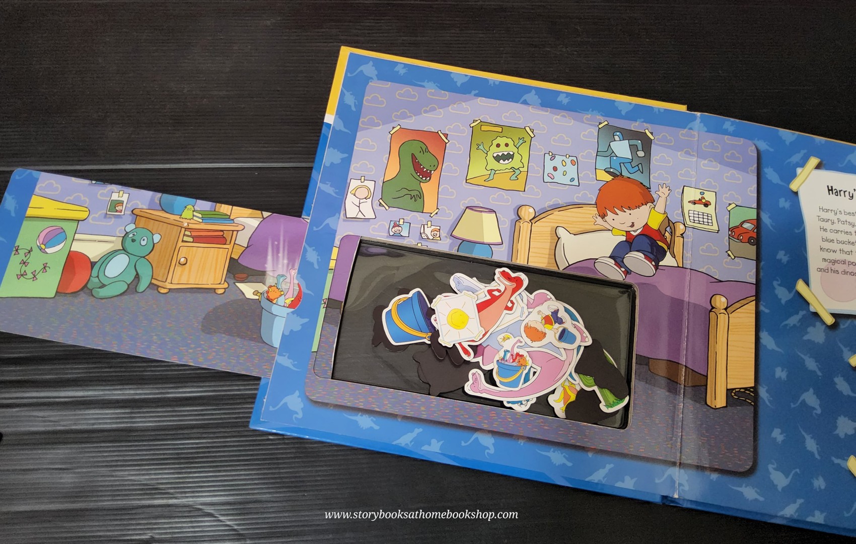 MAGNET BOARD BOOK ** 🍅🍅HARRY AND HIS BUXKET FULL OF DINOSAURS: HARRY'S DINO WORLD MAGNET BOOK