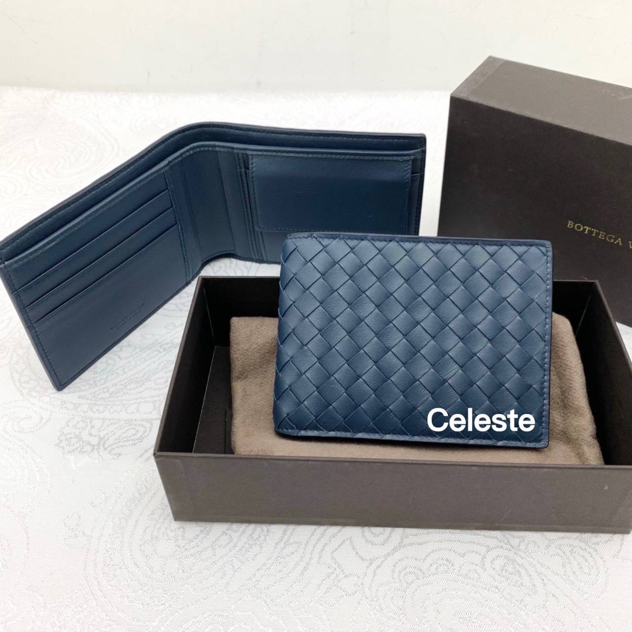 รุ่นใส่เหรียญ New Bottega Veneta Men wallet w/ coin pocket รุ่นใส่เหรียญ, 3 cards Color: navy blue (Celeste) อุปกรณ์ถุงผ้า แคร์การด กล่องscreen copy rec