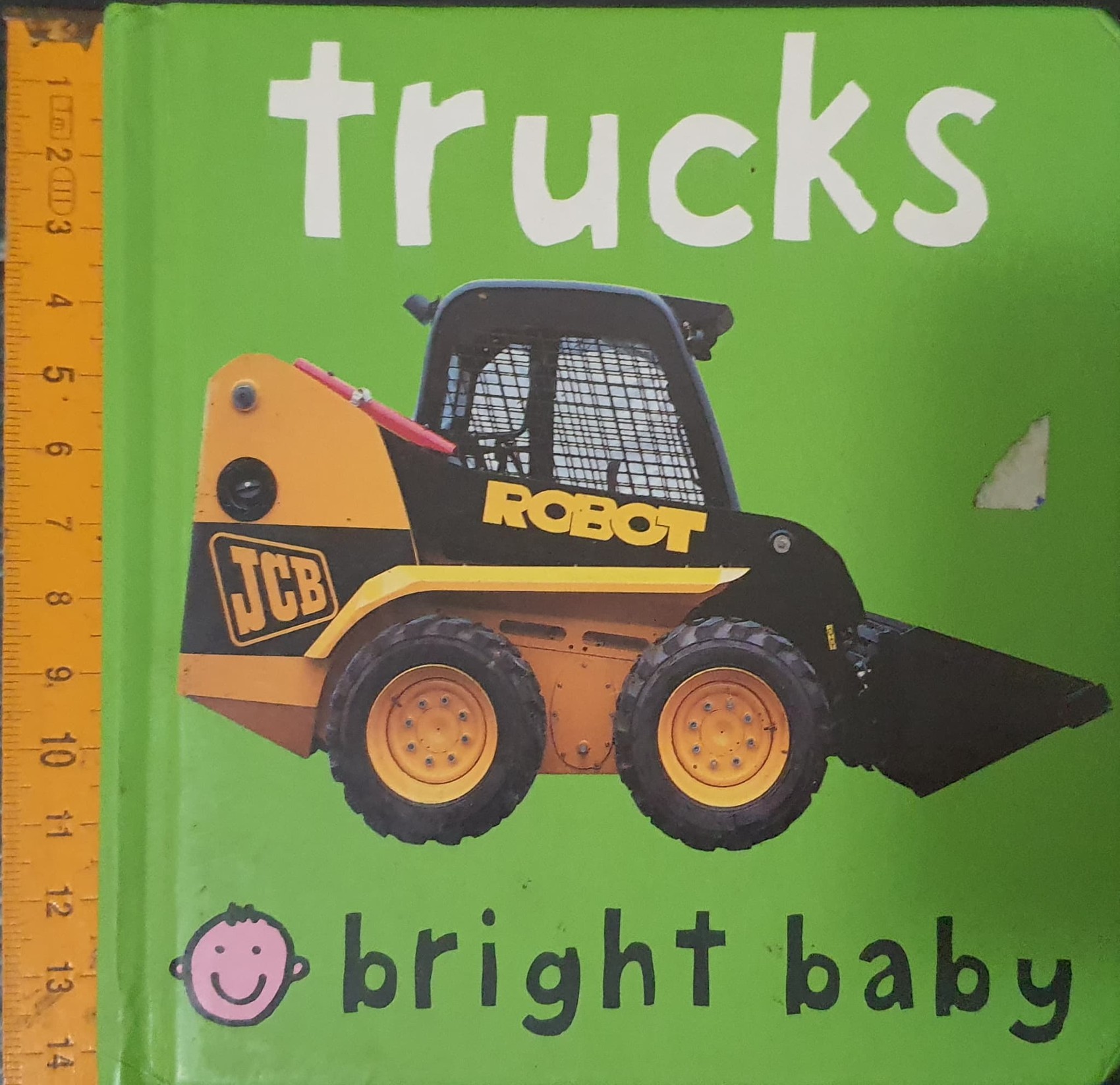 BOARD BOOK** 🍅🍅TRUCKS bright baby