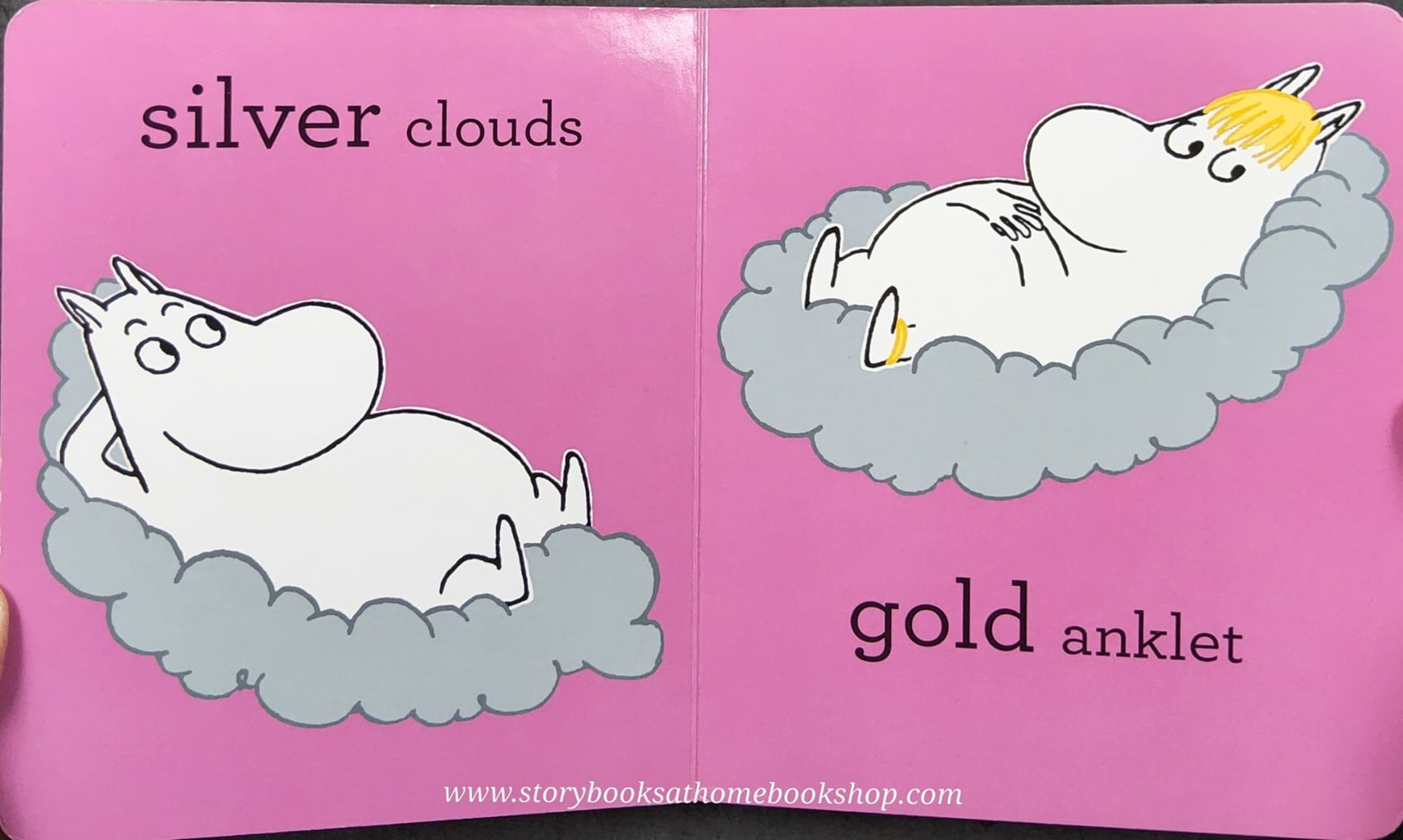 BOARD BOOK** 🍅🍓MOOMIN LITTLE BOOK OF COLOURS