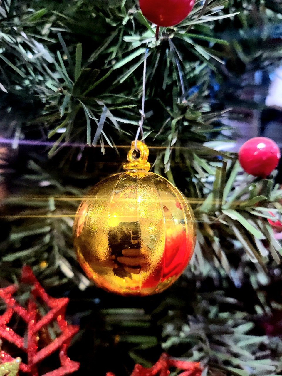 ลูกบอลคริสต์มาสประดับ วาว 40มิล. เลือกสีสันได้ราคาต่อโหล