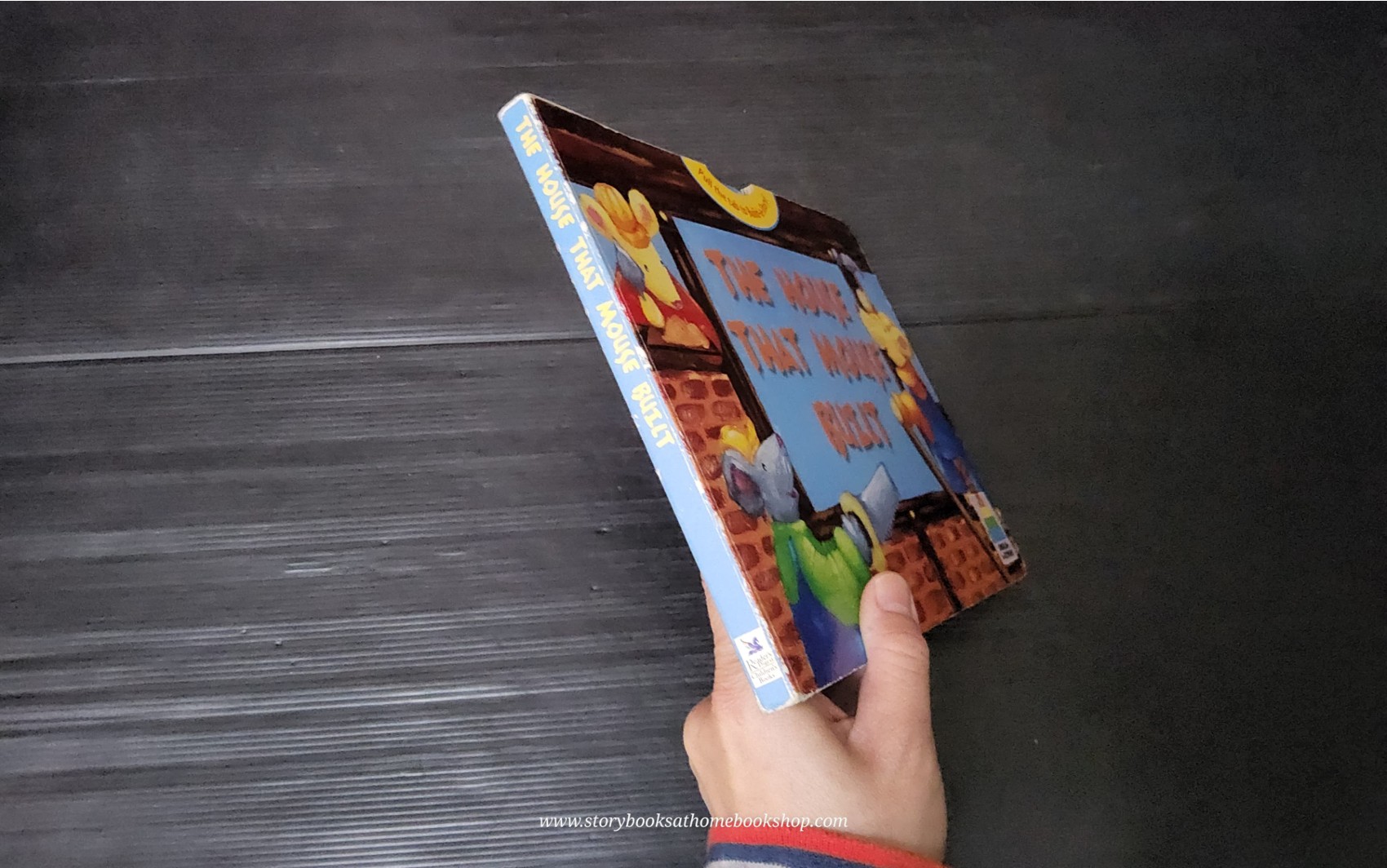 PULL THE TAB BOARD BOOK** 🍅🍓THE MOUSE THAT MOUSE BUILT