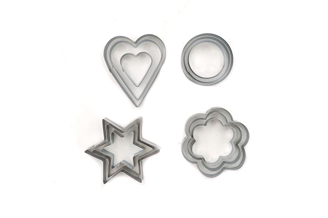 Cookie cutter set แม่พิมพ์คุกกี้ สแตนเลส 4 แบบ 12 ชิ้น S190034