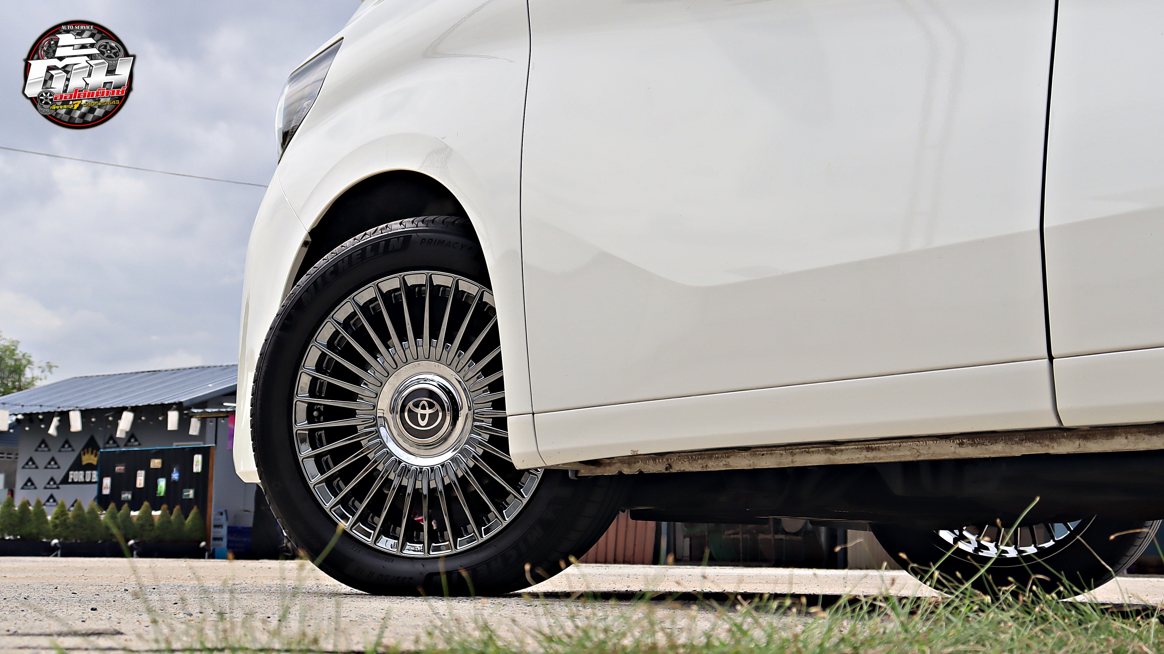 TOYOYA ALPHARD เปลี่ยนล้อยาง 0243 ขอบ18นิ้ว