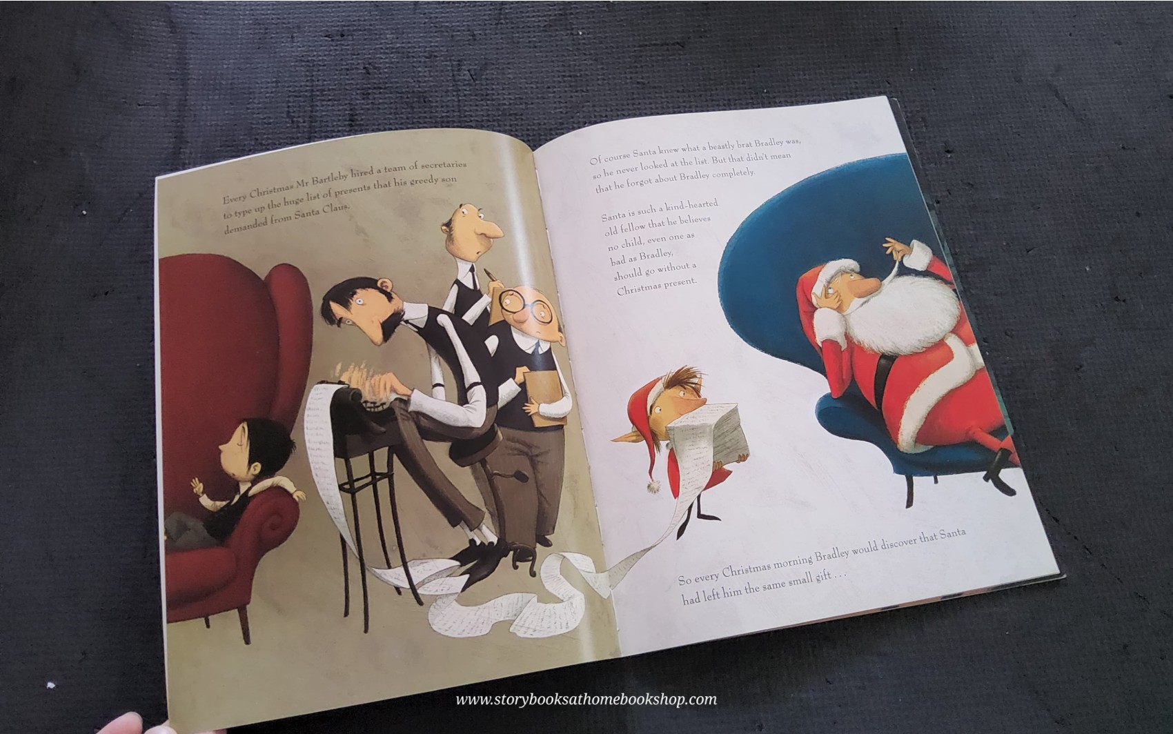 หนังสือนิทานปกอ่อน** 🍅🍓THE SANTA TRAP BY JONATHAN EMMETT AND POLY BERNATENE