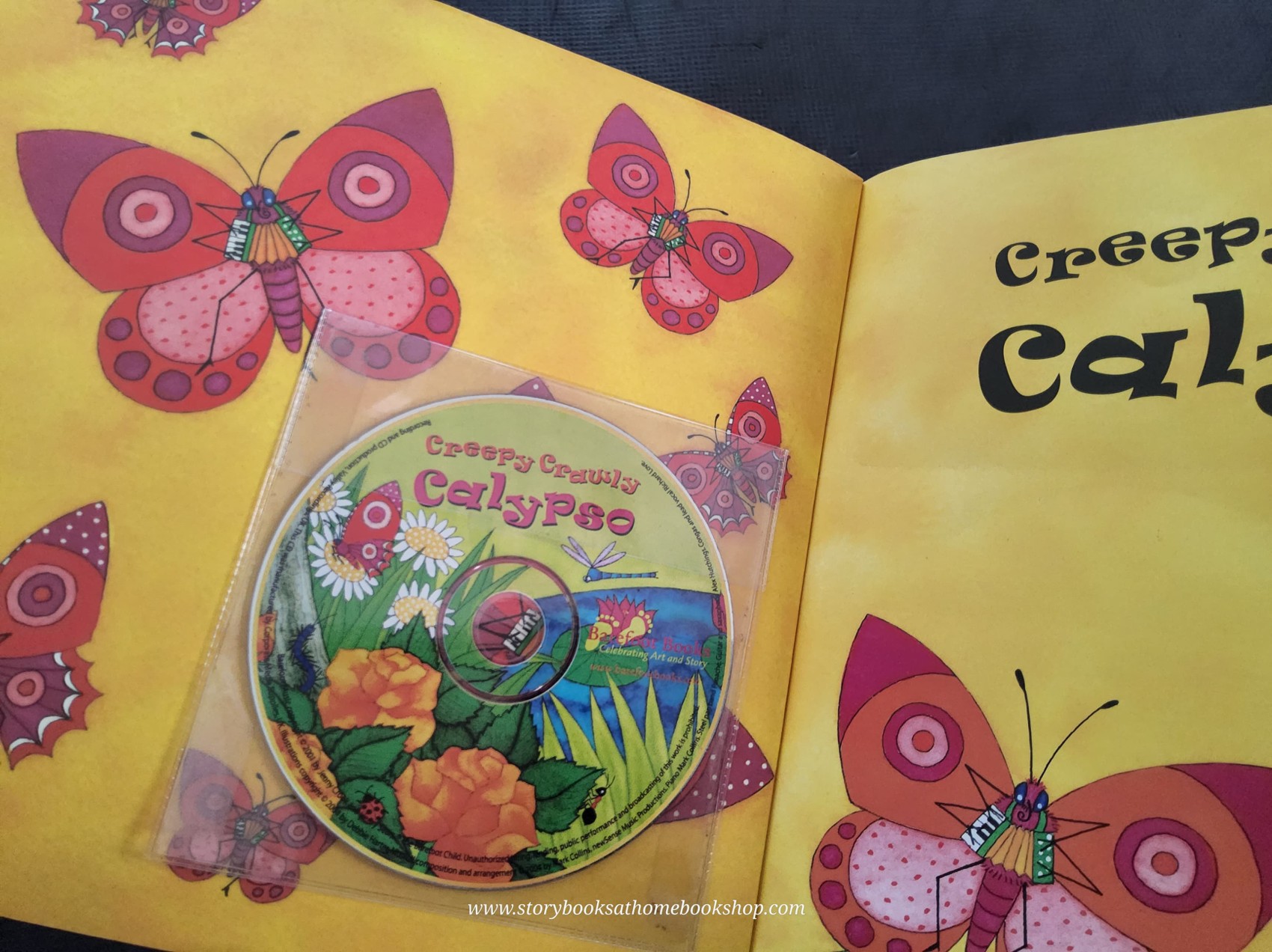 หนังสือนิทานปกอ่อน** 🍅🍓CREEPY CRAWLY CALYPSO WITH CD