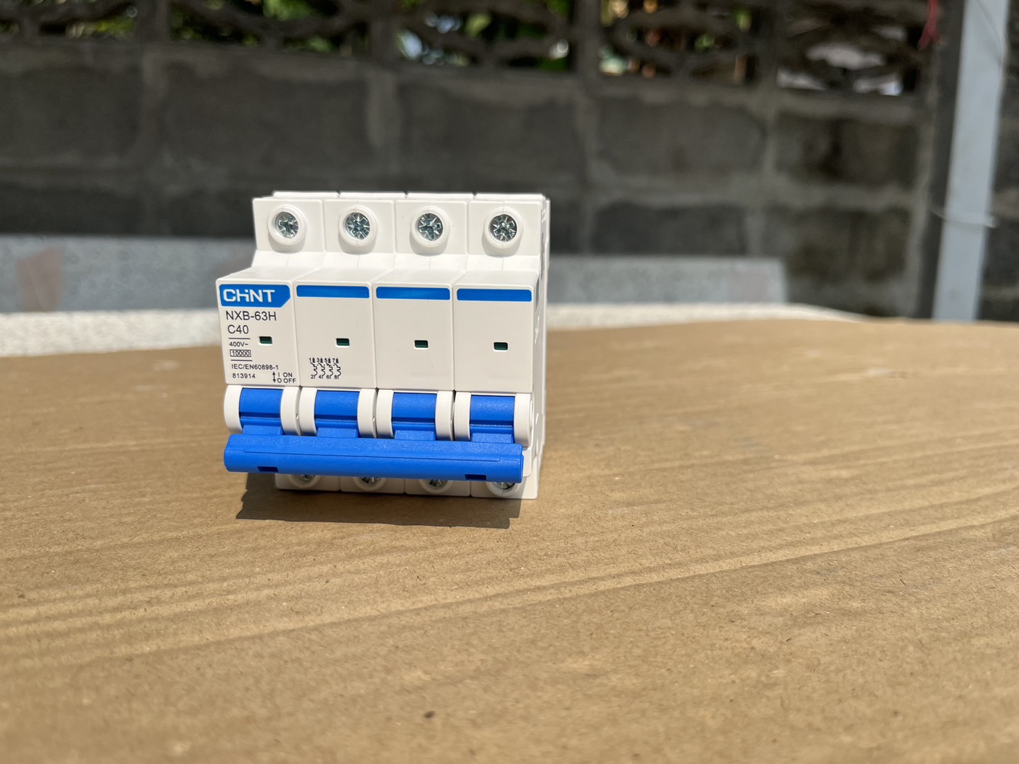 MCB เบรกเกอร์ขนาดเล็ก ลูกเซอร์กิต เบรกเกอร์ลูกย่อย 4P 40A (Ic10KA)