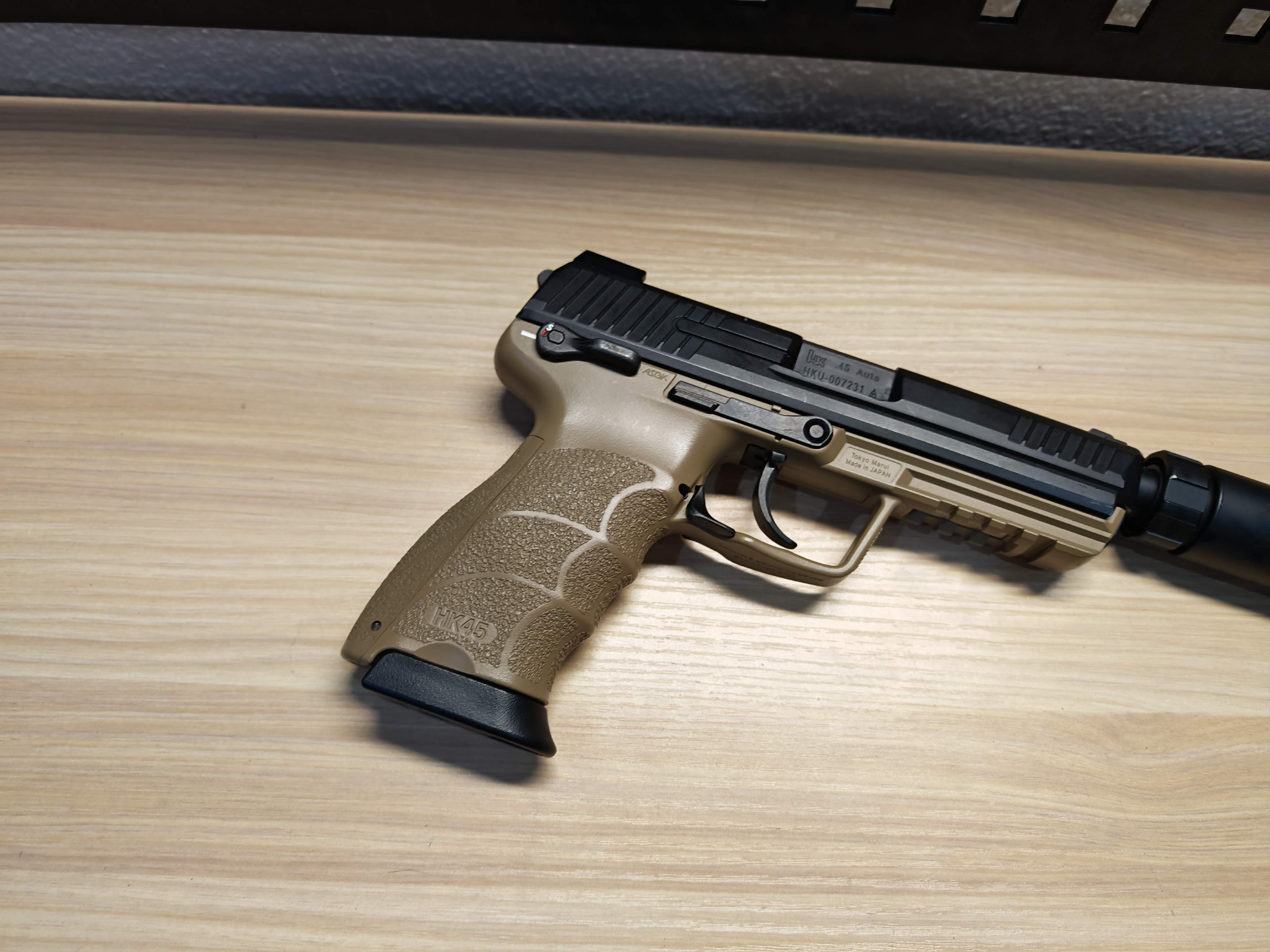 Tokyo Marui HK45 Tactical Two Tone + เก็บเสียง GBB BB Gun บีบีกัน แบบแก๊ส ปืนอัดลม มือสอง Airsoft Gun