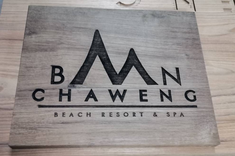 งานป้ายไม้สัก cnc ฉลุอักษรลงสี