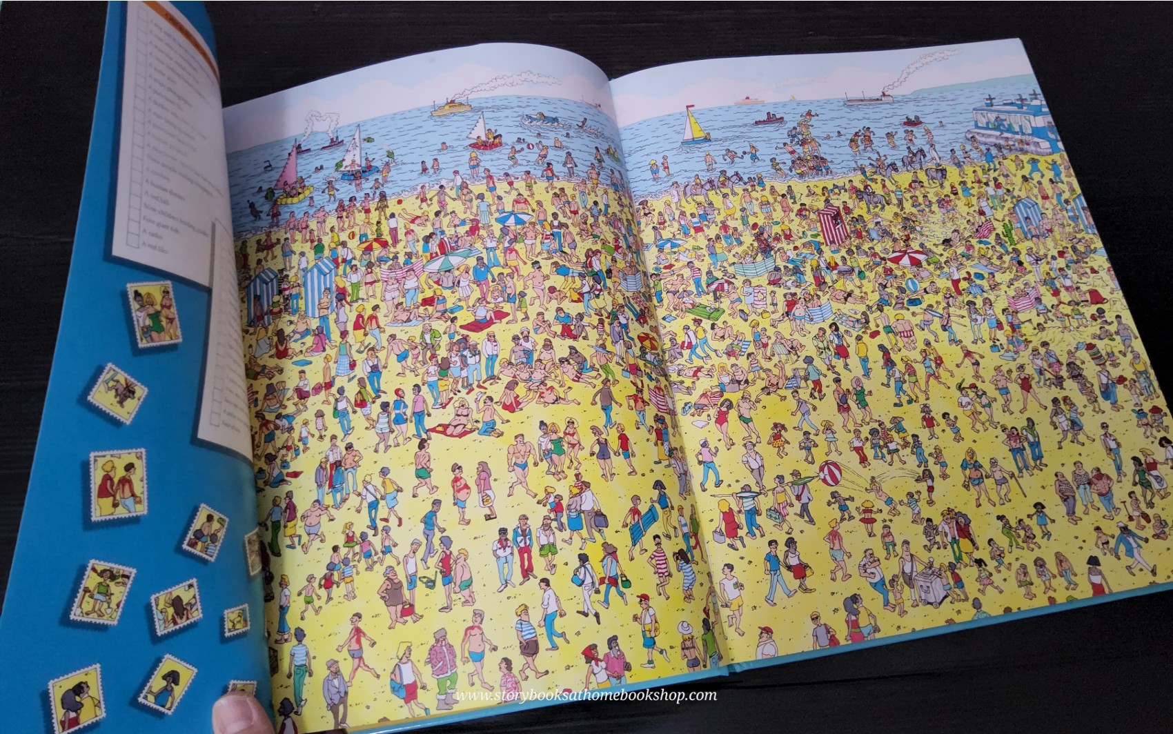 PUZZLE BOOK** ðð WHERE'S WALLY!! ANNIVERSARY EDITION BY MARTIN HANDFORD