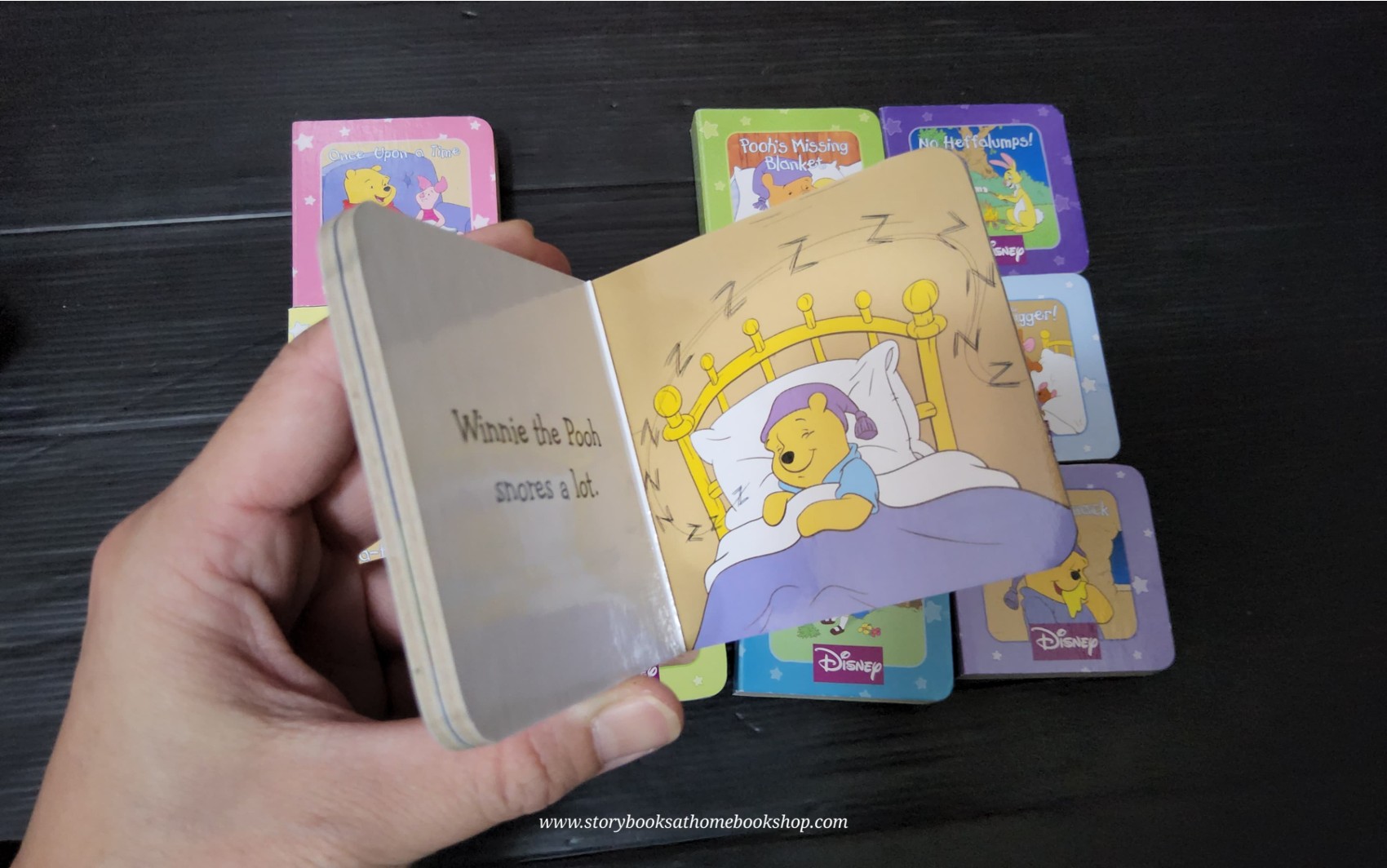 BOX SET BOARD BOOK** 🍅🍅DISNEY GOOD NITHE POOH 12 STORYBOOKS WITH BOX
