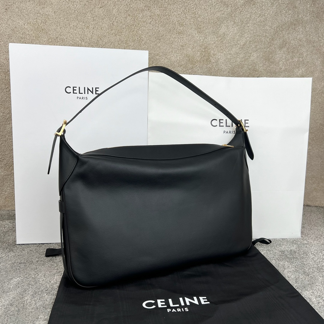 [Pre-order]กระเป๋าซีลีน MEDIUM ROMY IN SUPPLE CALFSKIN - CELINEงานเกรด vip ดีที่สุด