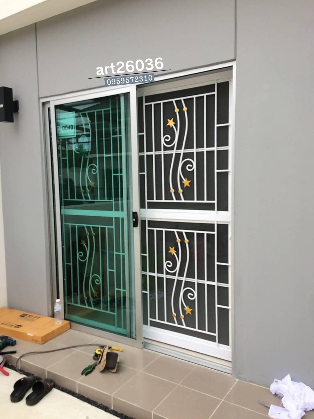 เหล็กดัดพร้อมมุ้งลวด ลายดาว