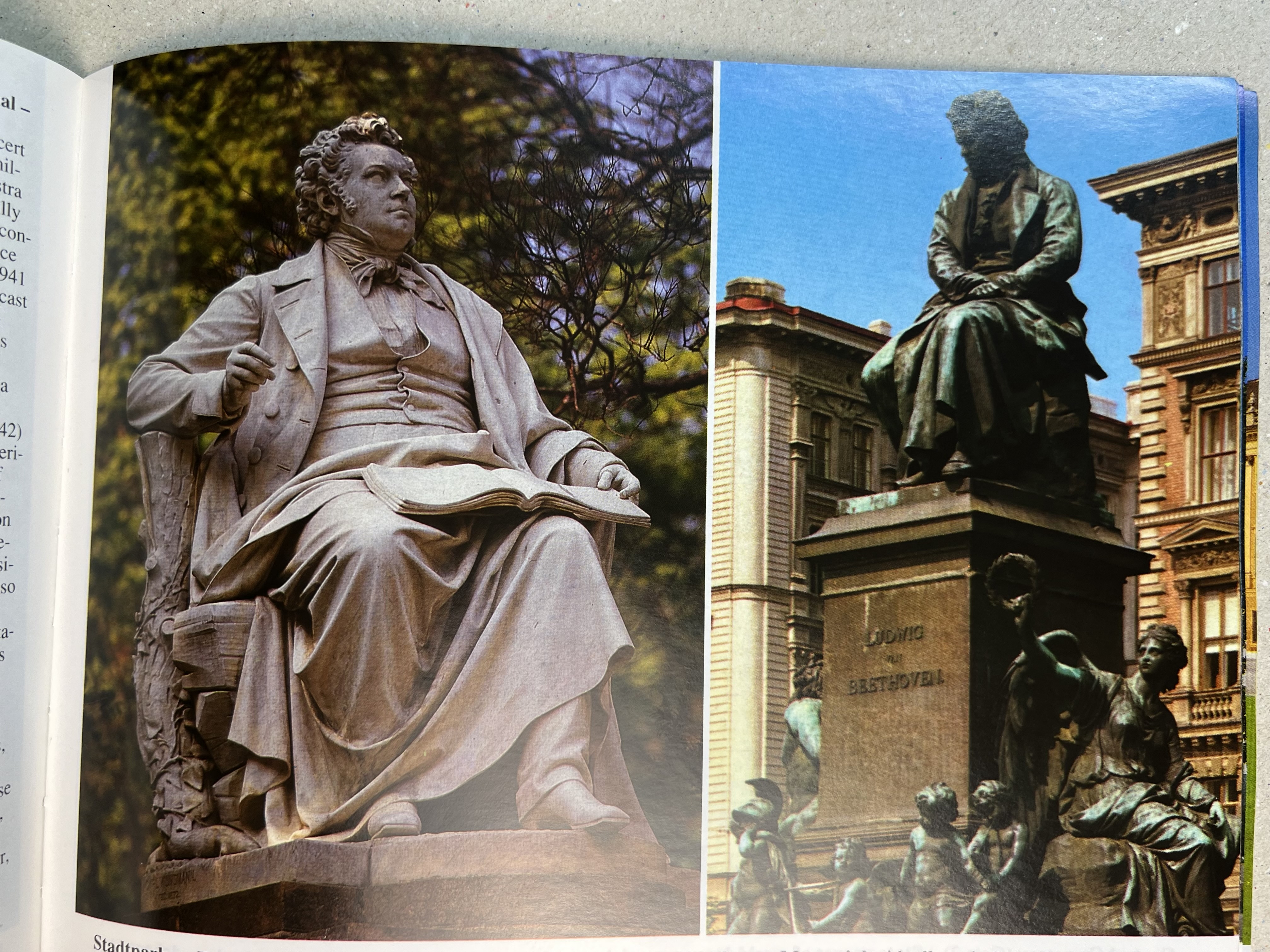 เวียนนา Vienna Sightseeing (ภูมิประเทศ/ประวัติศาสตร์ที่ราบสูงในออสเตรีย).