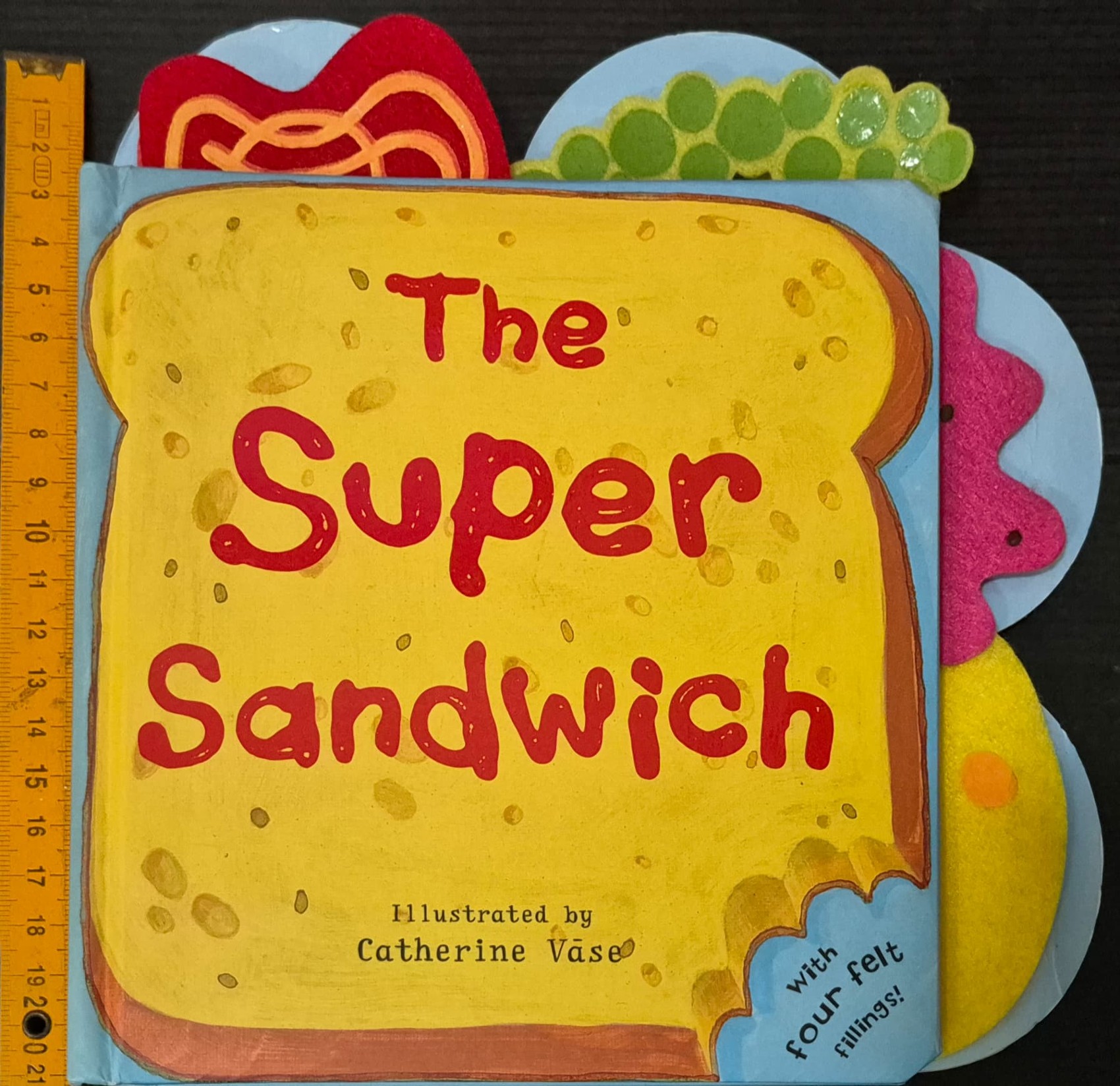BOARD BOOK** 🍅🍅THE SUPER SANDWICH