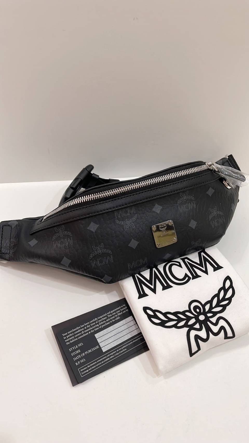 พร้อมส่ง New MCM Size small อุปกรณ์ : ถุงผ้า การ์ดเปล่า