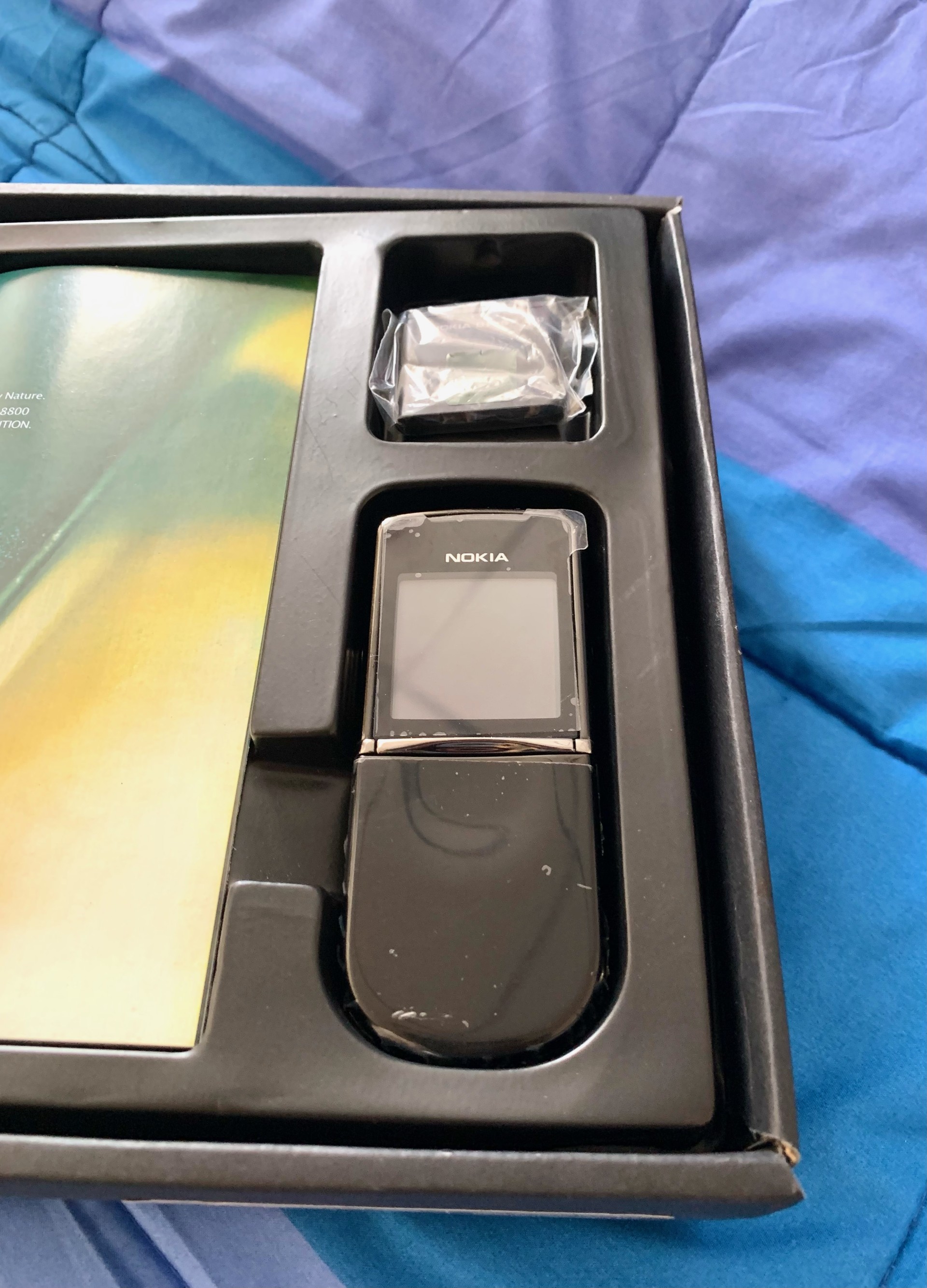 Nokia 8800 Scirocco Edition GSM 900/1800/1900 MHz อุปกรณ์ครบ Made in Finland!!!