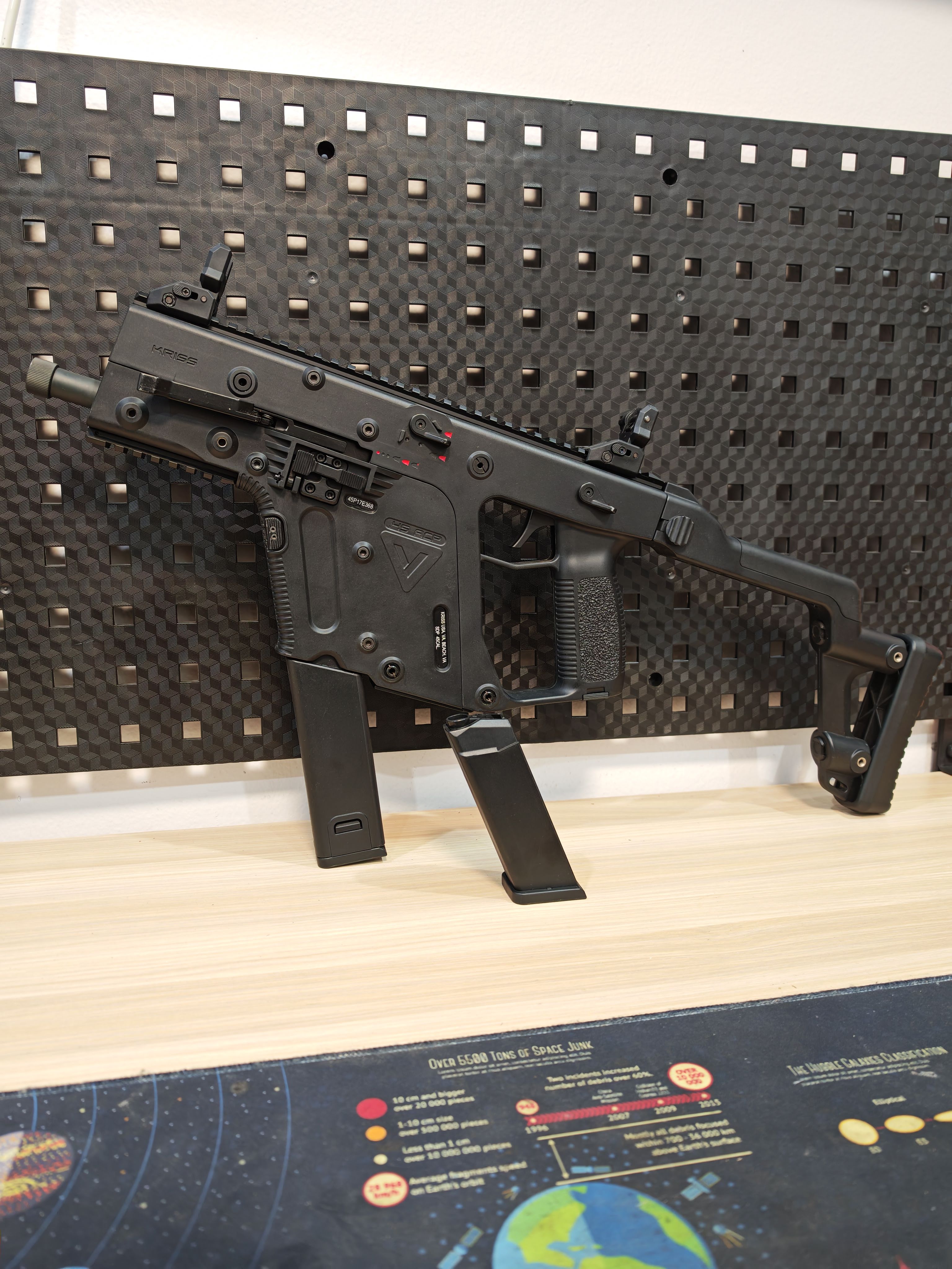 ARES Kriss Super V (Kriss Vector) AEG BB Gun บีบีกัน Airsoft Gun ปืนอัดลม ปืนยาวไฟฟ้า มือสอง