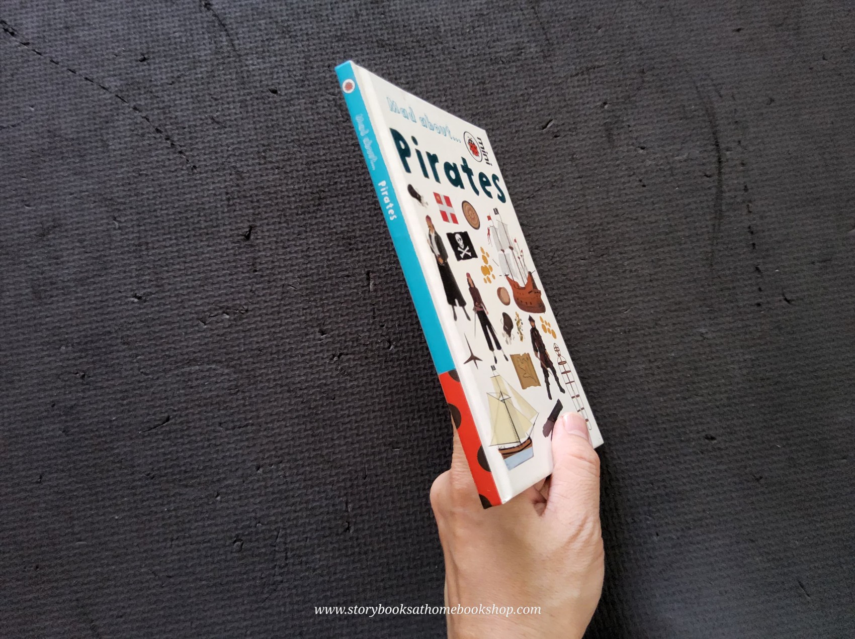 หนังสือนิทานปกแข็ง** 🍅🍓MAD ABOUT PIRATES