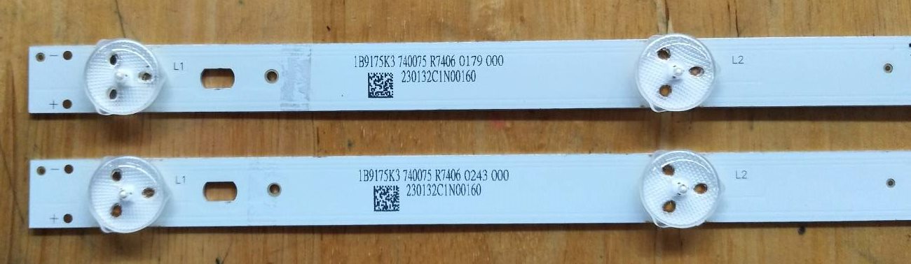หลอดแบล็คไลท์อะโคเนติค (T ACONATIC ) ของถอดพร้อมใช้งาน ใช้กับรุ่นAN-LT3212 :AN-LT3233 :32DH800SM :32HA502 (6 LED X 2)