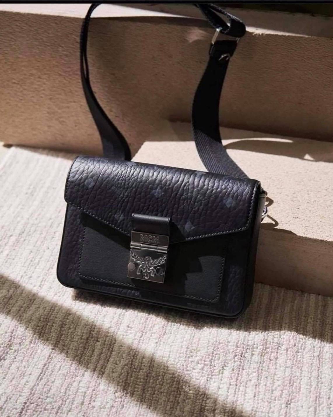 New Mcm millie crossbody สายสปอร์ตปรับสั้นยาวได้ ขนาด 8” อุปกรณ์.ถุงผ้า/การ์ดเปล่า