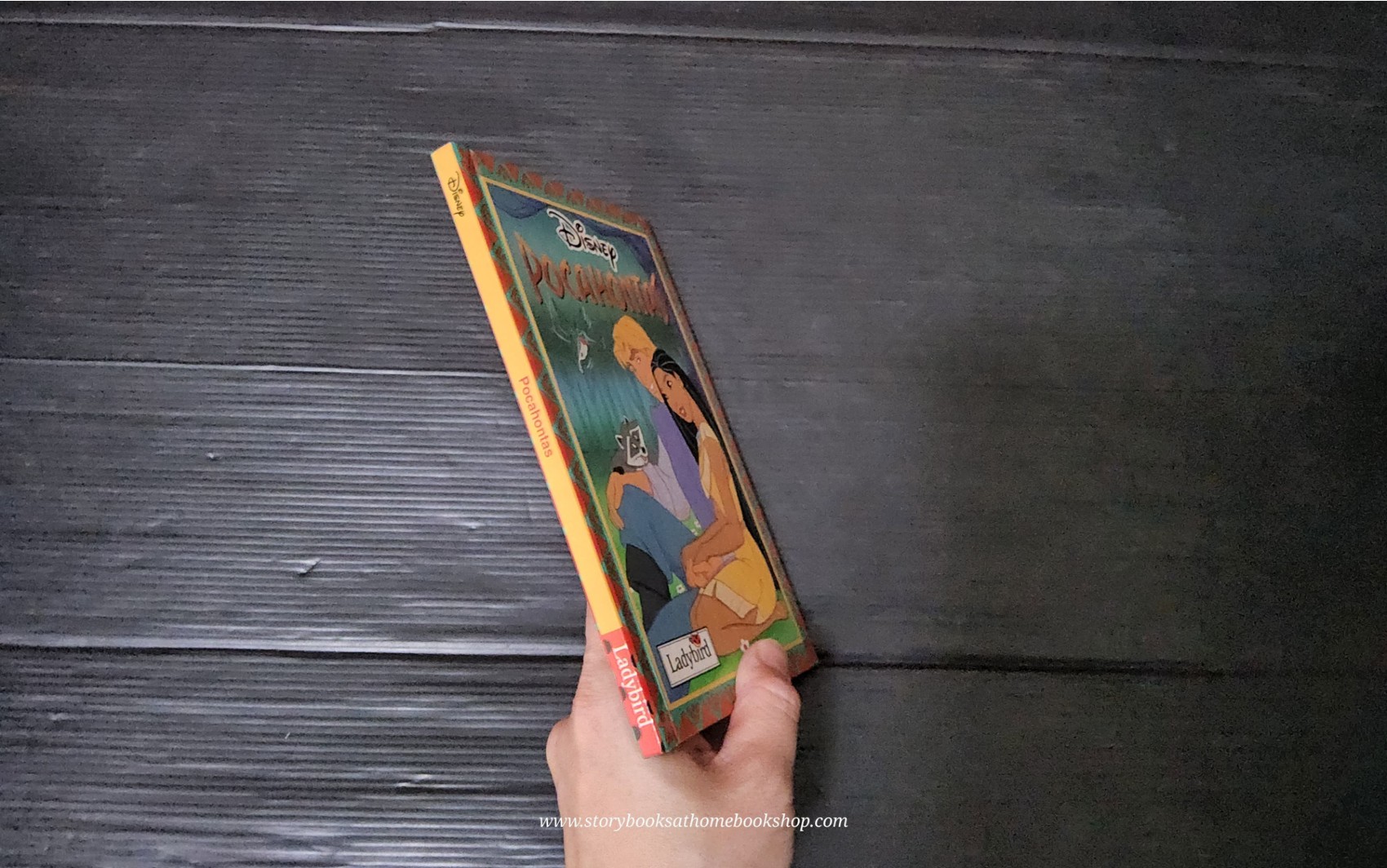 หนังสือนิทานปกแข็ง** 🍅🍅DISNEY POCAHONTAS