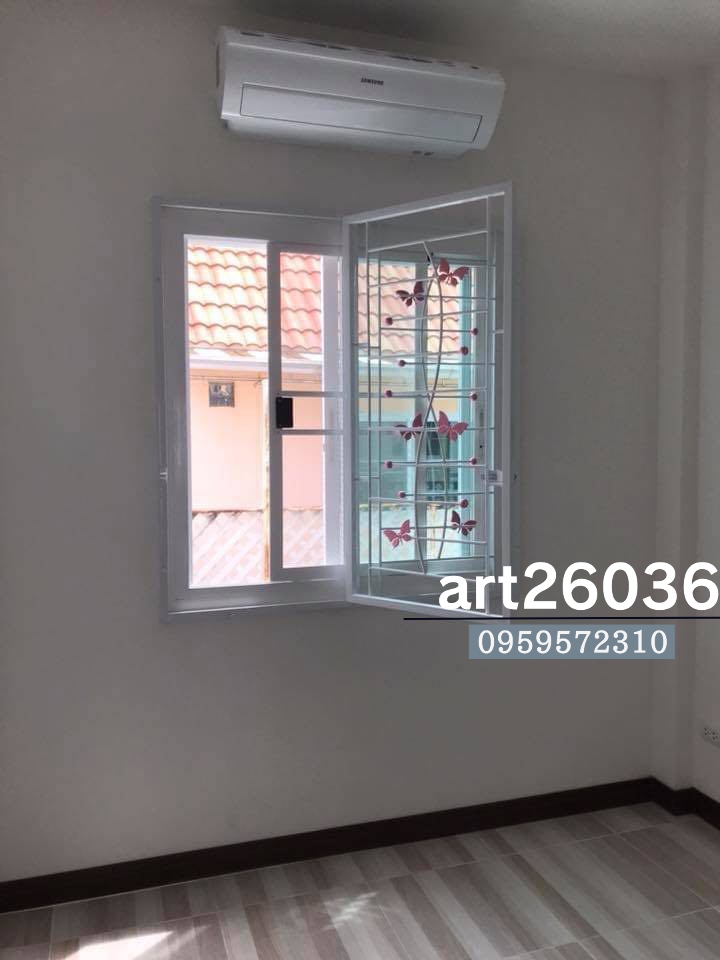 เหล็กดัดหน้าต่าง น่ารัก ผีเสื้อ ชมพู