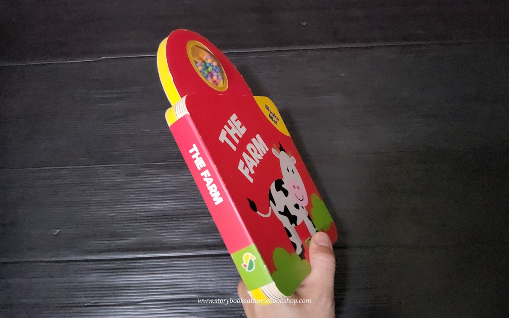 BOARD BOOK** ♥️SHAKE ME! THE FARM