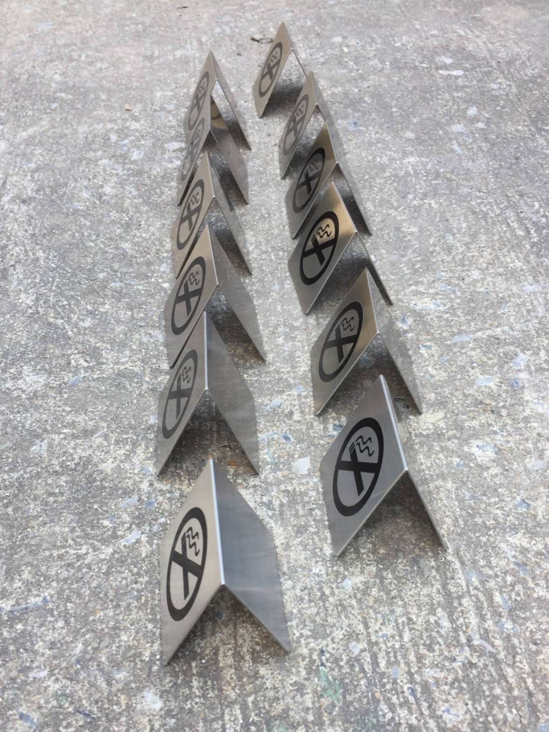 #ป้ายสแตนเลสกัดกรดตั้งโต๊ะ