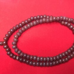 ประคำลูกหวายเส้นนี้ได้มาพร้อมกับพระทันตธาตุ เต่าจีวร และลูกแก้วสารพัดนึกพร้อกับชานหมาก ของหลวงปู่ครูบาชัยยะวงศา ได้มาจาก ตุ๊ทอง อดีตเป็นลูกศิษย์ครูบาพระมหาทองสุข วัดบวกครก จ.เชียงใหม่ โดยปีจจุบัน ท่านตุ๊ทอง เป็นเจ้าอาวาสวัดบ้านมอญ จ.เชียงใหม่