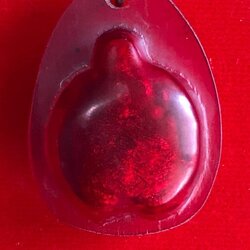 เต่าสำลีชุบเทียน (พญาเต่าเรือน) ครูบาชัยยยะวงศา เลี่ยมเดิมจากวัดพิมพ์นี้ (07-132) ได้มา 3 องค์จากชาวลำพูน หลาย ๆ วาระ แต่เป็นพื้นที่ห่างจากห้วยต้มไม่เกิน 50 - 60 กม. ข้อมูลจากร้านลูกเจ้าแม่จามเทวี ใน website พระเมืองหนือ ให้ข้อมูลไว้ว่าเป็นเต่าสำลียุคแรก